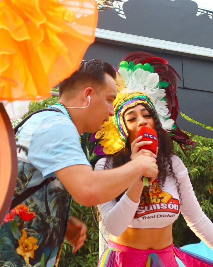 Activación de Pollo Sansón en evento