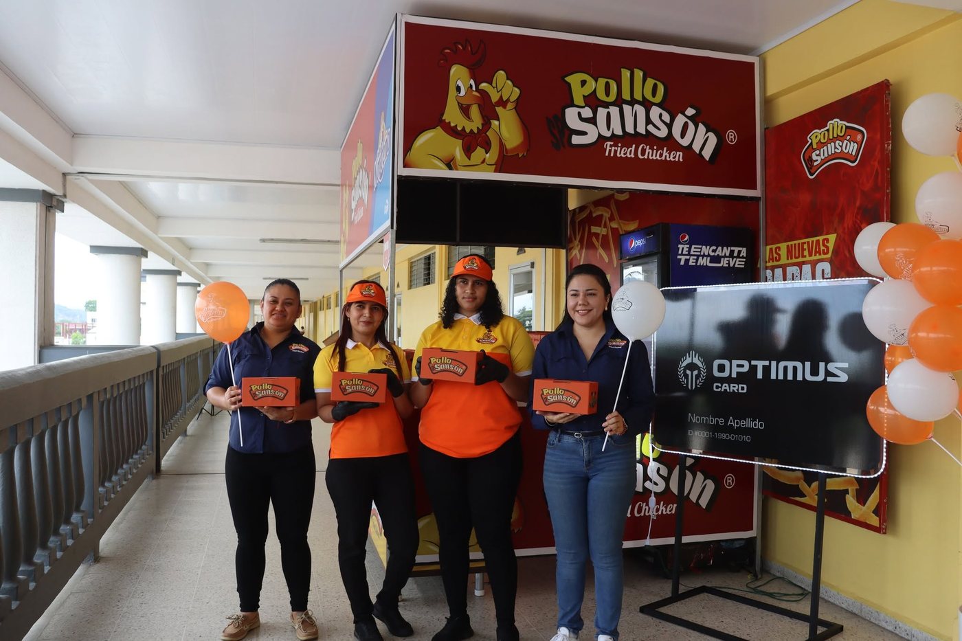Alianza promocional de Pollo Sansón con Optimus Card